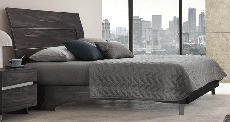 Classic King Bed - 87 Inch