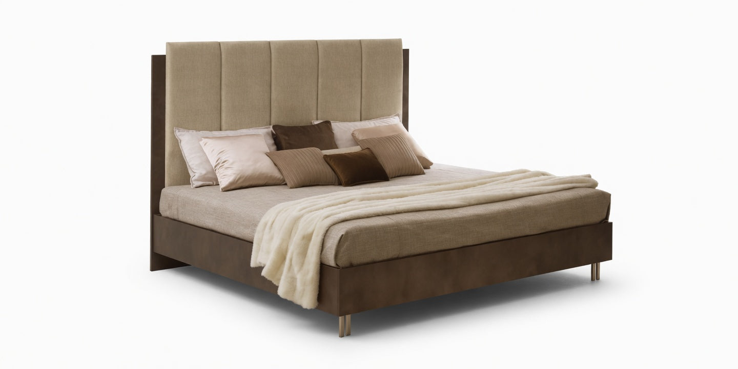 Classic Queen Bed - 67.3 Inch