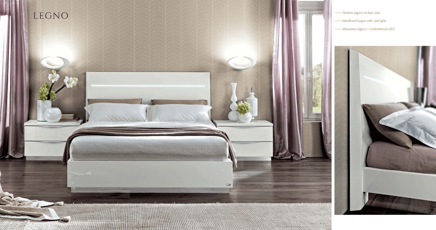 Complete Bedroom Setwith White High Gloss Lacquer - 69 Inch