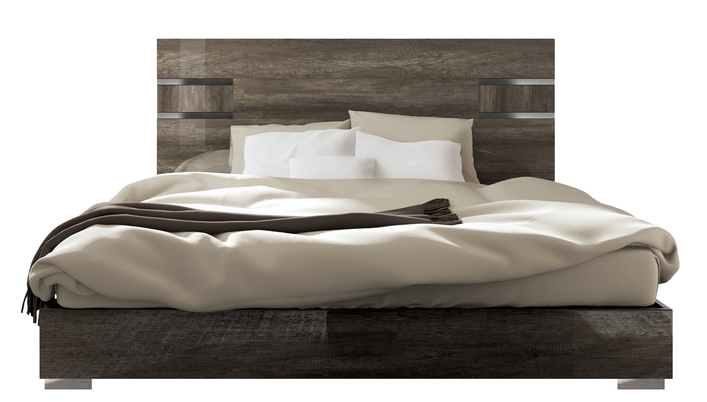 Classic Queen Bed - 68 Inch