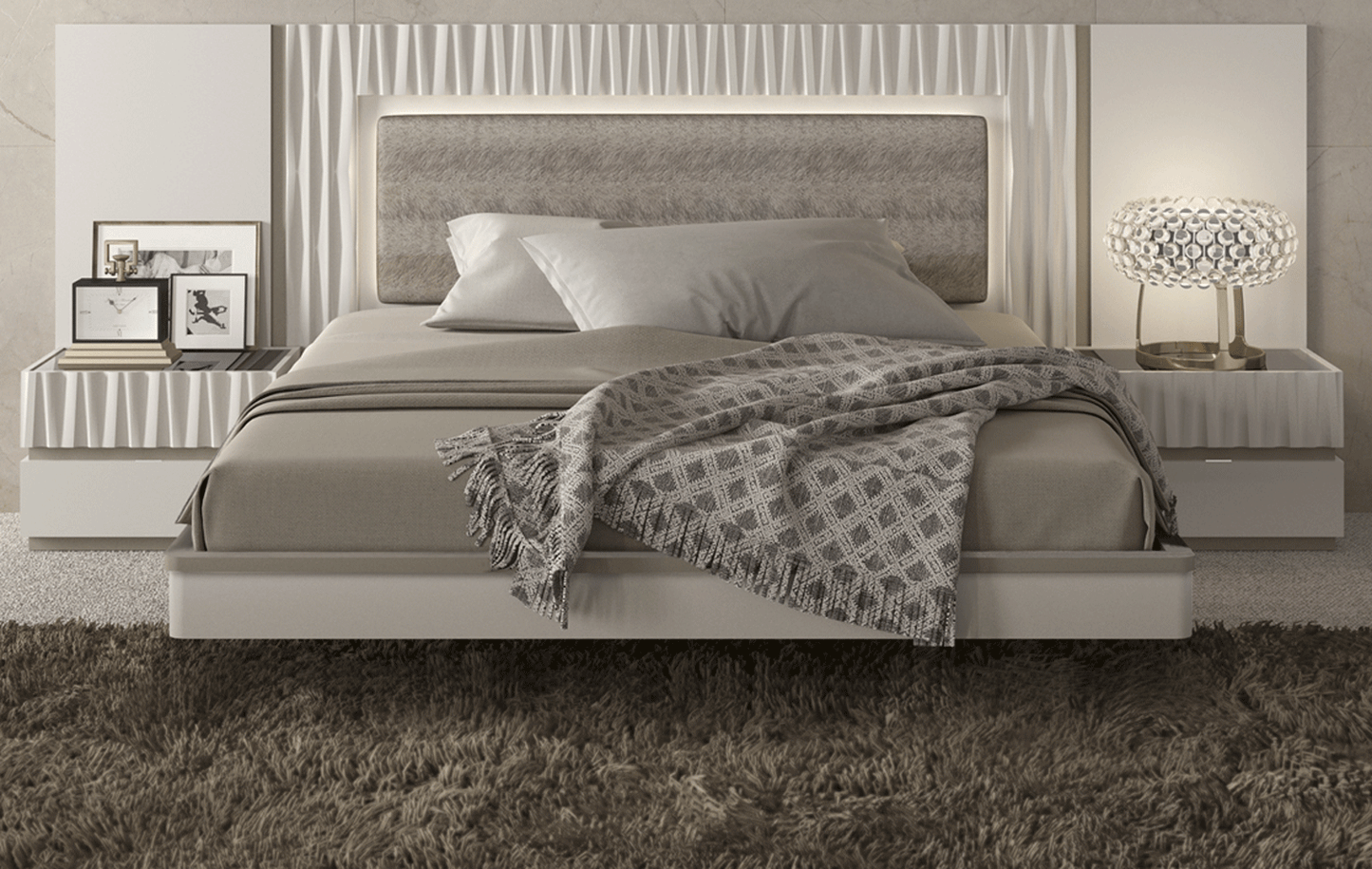 Classic King Bed - 133.08 Inch - 133.08x87 Inch