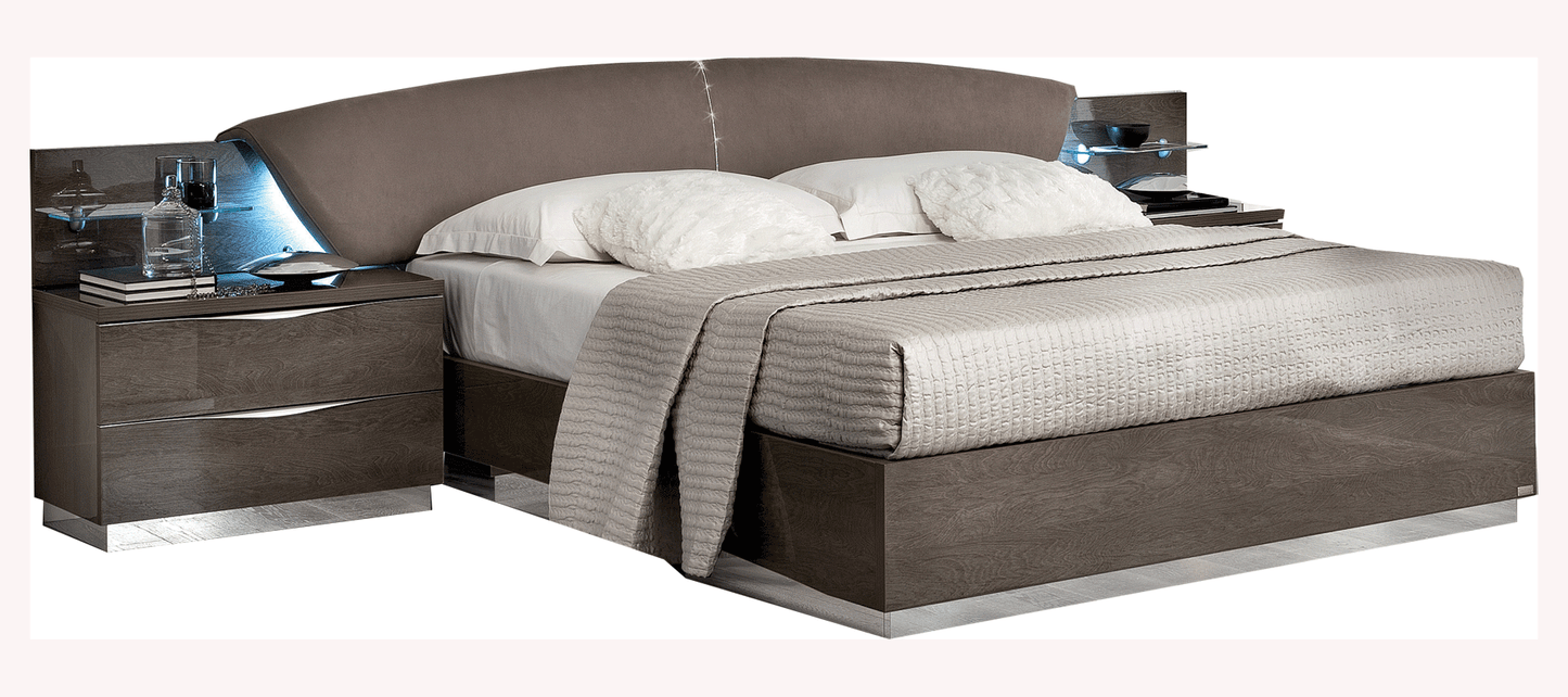 Classic Silver Birch Queen Bed - 126/64 Inch
