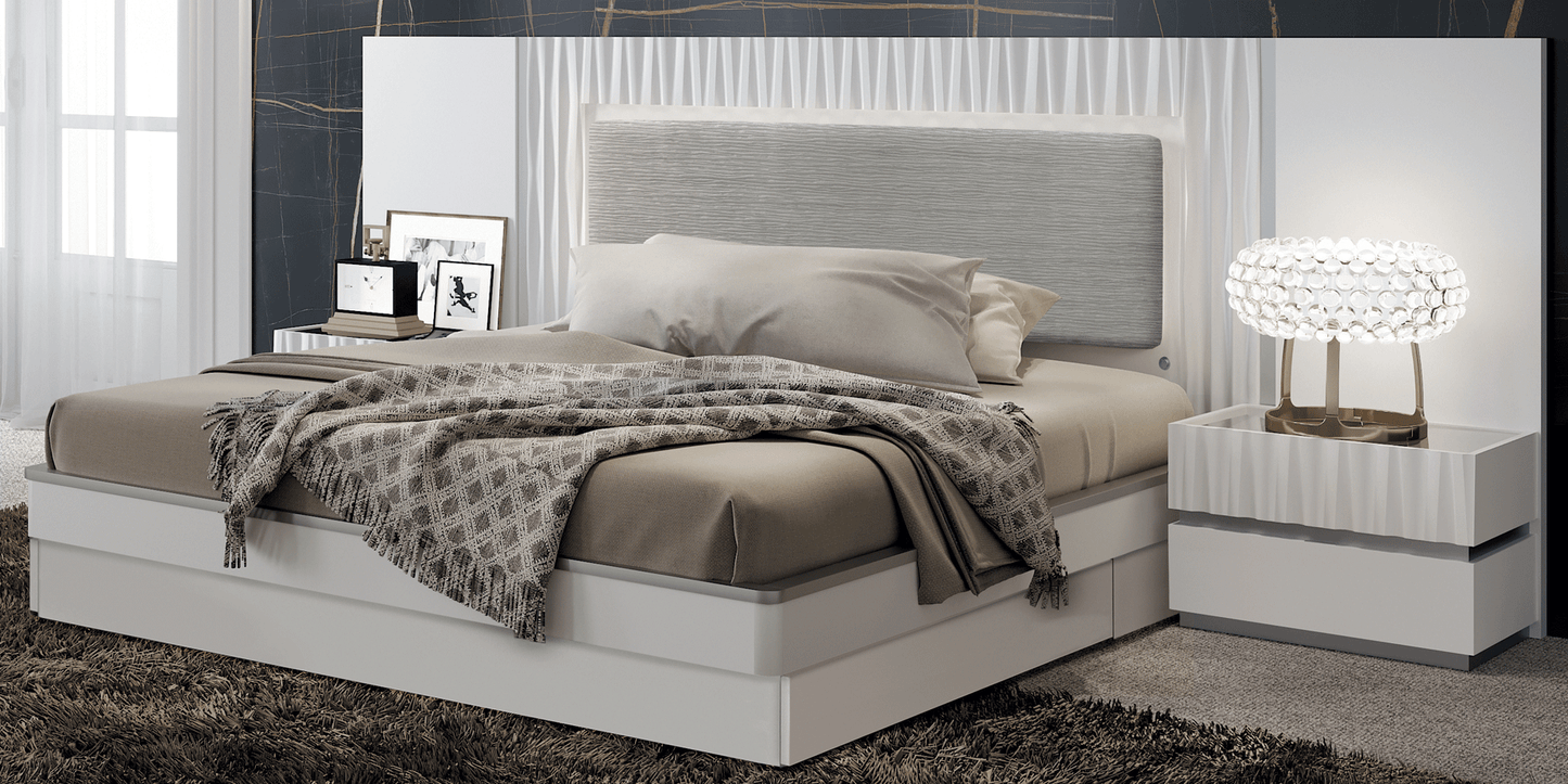 Classic Furniture Piece with Storage - 64 Inch - 64x40 Inch