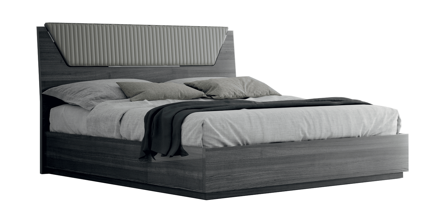 Classic King Bed - 81 Inch - 81x85 Inch