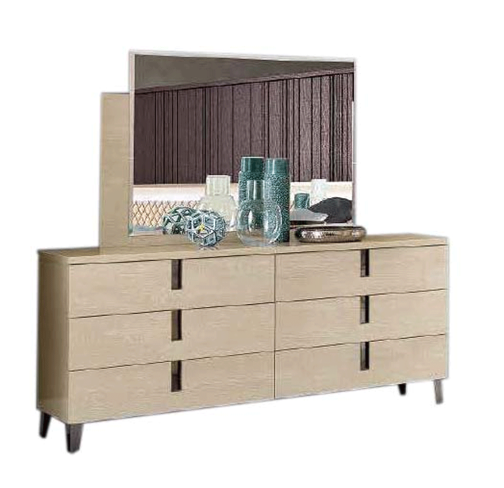Classic Camel Dresser - 68 Inch
