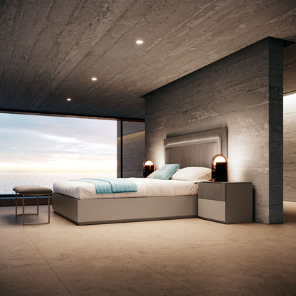 Complete Bedroom Setwith Walnut N/A