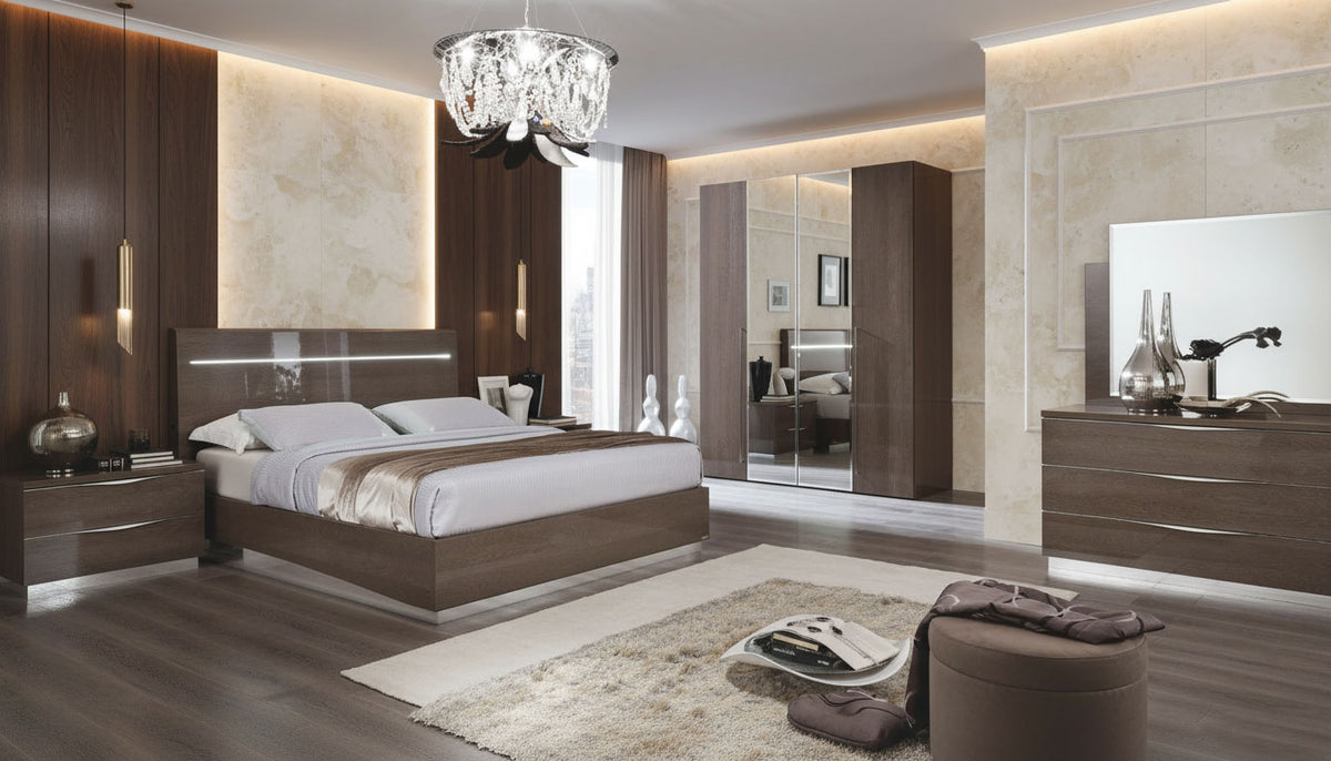 Sleek Silver Birch Bedroom Set with Integrated Headboard Lighting and Mirrored Wardrobe