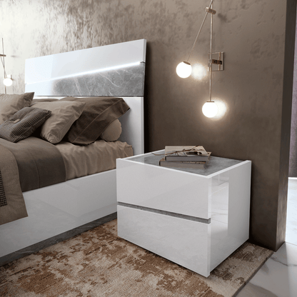 Complete Bedroom Setwith White High Gloss Lacquer - 23 Inch