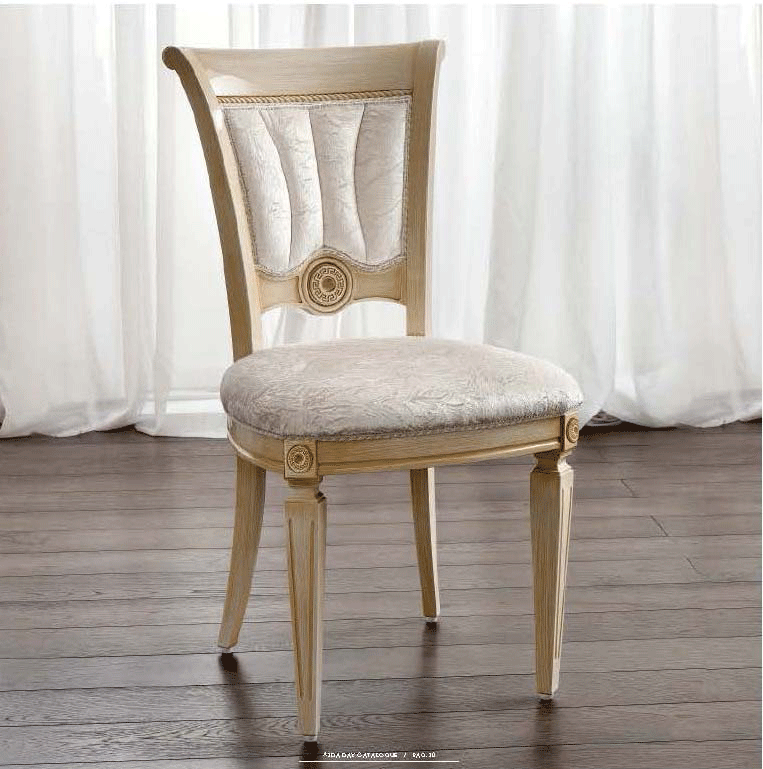 Classic Gold Mirror with High Gloss Lacquer Finish
