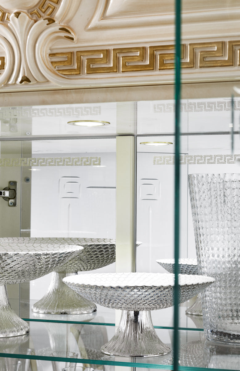 Classic Gold Mirror with High Gloss Lacquer Finish