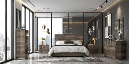 Contemporary Vintage Oak Bedroom Set with Soft-Close Drawers and Dresser Mirror